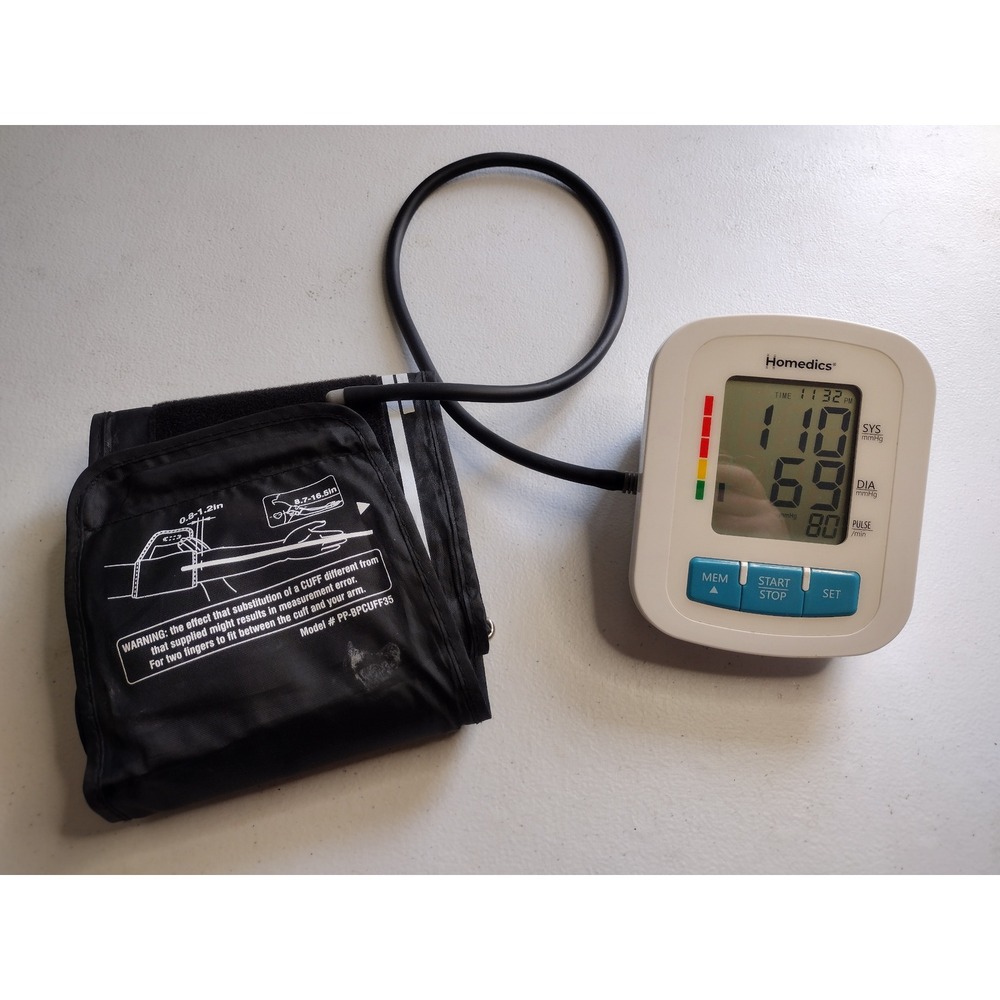 Homedics BPA-800-WT Upper Arm Blood Pressure Monitor White Blue Cuff 8.7-16.5in
